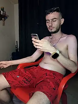 Snapshot of bigcockwhite777 chatting on October 23, 2025, 12:26 pm bigcockwhite777 online show from October 23, 2025, 12:26 pm