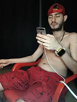 Snapshot of bigcockwhite777 chatting on November 16, 2025, 3:45 am bigcockwhite777 online show from November 16, 2025, 3:45 am