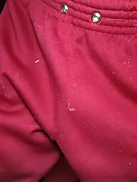 Snapshot of bigcockwhite777 chatting on November 26, 2025, 10:33 pm bigcockwhite777 online show from November 26, 2025, 10:33 pm