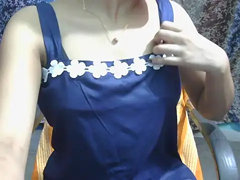 Snapshot of lovely_soniya chatting on July 1, 2026, 5:20 am lovely soniya online show from July 1, 2026, 5:20 am