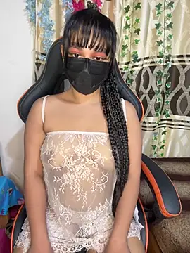 Ariana  Marie online show from November 16, 2025, 4:23 pm