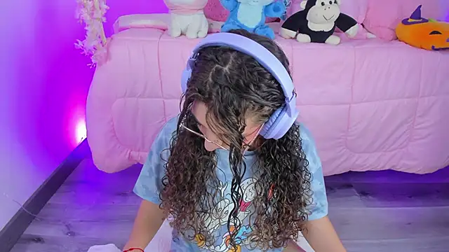 hannacutegod online show from March 18, 2026, 6:16 am