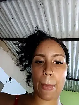 Fernanda30 online show from May 16, 2026, 1:13 am