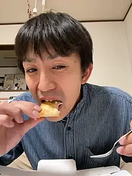 Snapshot of yuma0815 chatting on September 21, 2025, 11:56 am yuma0815 online show from September 21, 2025, 11:56 am