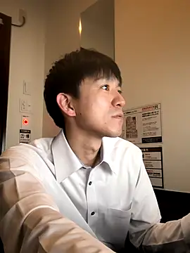 Snapshot of yuma0815 chatting on November 2, 2025, 4:37 am yuma0815 online show from November 2, 2025, 4:37 am