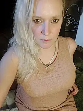 Snapshot of Bouncy-Bella28X chatting on October 23, 2025, 11:09 am Bouncy-Bella28X online show from October 23, 2025, 11:09 am