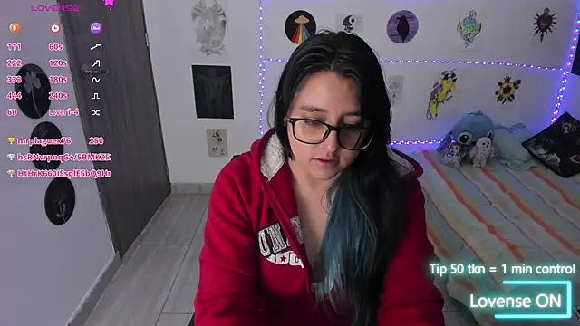 Snapshot of Cherry_blush_ chatting on June 11, 2026, 2:53 am Cherry blush online show from June 11, 2026, 2:53 am
