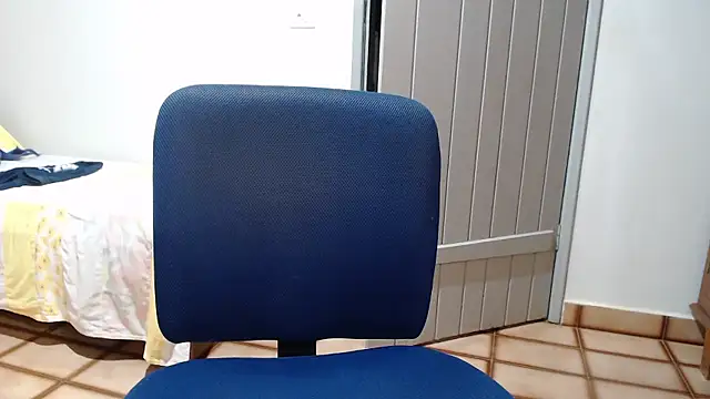 Stronggsexy online show from January 15, 2026, 4:28 am