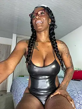 Snapshot of Bustykeyla chatting on March 7, 2025, 2:46 am Bustykeyla online show from March 7, 2025, 2:46 am