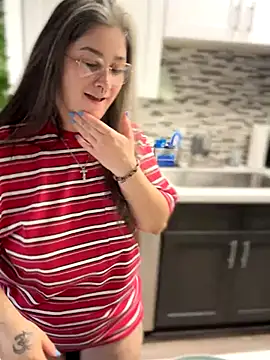 Alix Valentine online show from September 25, 2025, 8:34 pm