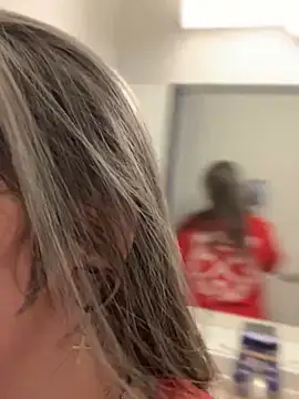 Alix Valentine online show from November 10, 2025, 12:09 am