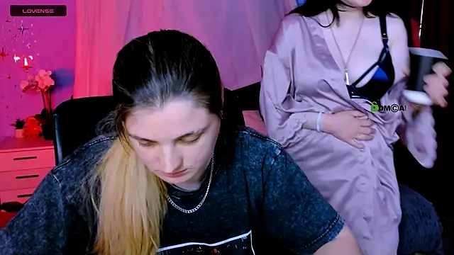 inga gree online show from April 6, 2026, 7:04 pm