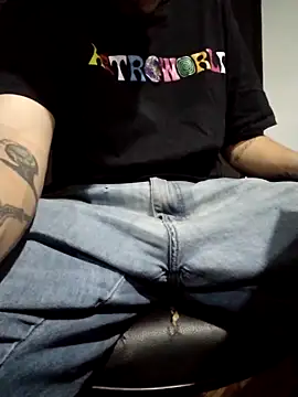 Snapshot of Purplex420 chatting on September 18, 2025, 7:16 pm Purplex420 online show from September 18, 2025, 7:16 pm