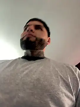 Snapshot of crazybarber69 chatting on January 9, 2026, 10:33 pm crazybarber69 online show from January 9, 2026, 10:33 pm