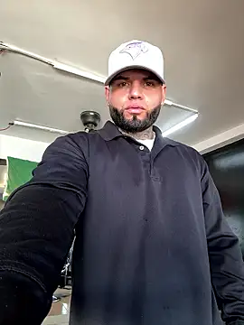 Snapshot of crazybarber69 chatting on January 10, 2026, 7:48 pm crazybarber69 online show from January 10, 2026, 7:48 pm