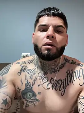 Snapshot of crazybarber69 chatting on February 19, 2026, 5:53 pm crazybarber69 online show from February 19, 2026, 5:53 pm