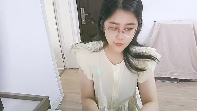 Snapshot of 98bunny chatting on July 17, 2026, 2:29 am 98bunny online show from July 17, 2026, 2:29 am