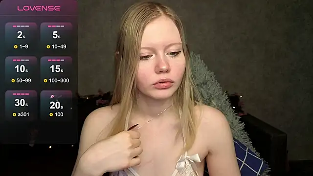 Snapshot of Wendy_228 chatting on March 5, 2026, 1:12 am Wendy 228 online show from March 5, 2026, 1:12 am
