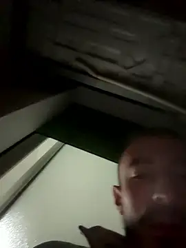 mario231197 online show from January 9, 2026, 12:02 am