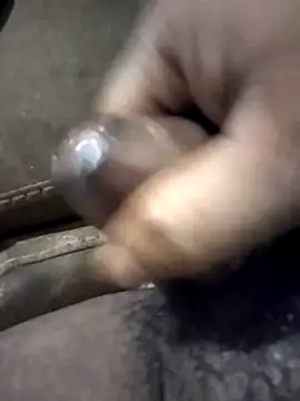 Curvy Pounder online show from October 22, 2025, 12:00 am