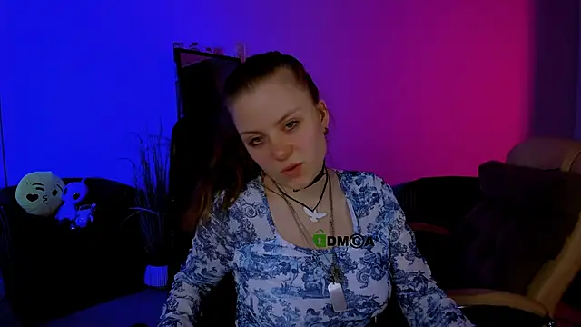 Snapshot of foxy_tease_ chatting on October 10, 2025, 10:20 pm foxy tease  online show from October 10, 2025, 10:20 pm