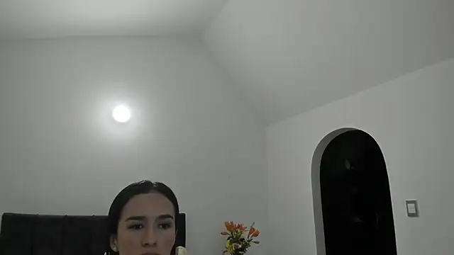 Taylormaxwell online show from December 16, 2025, 6:02 pm