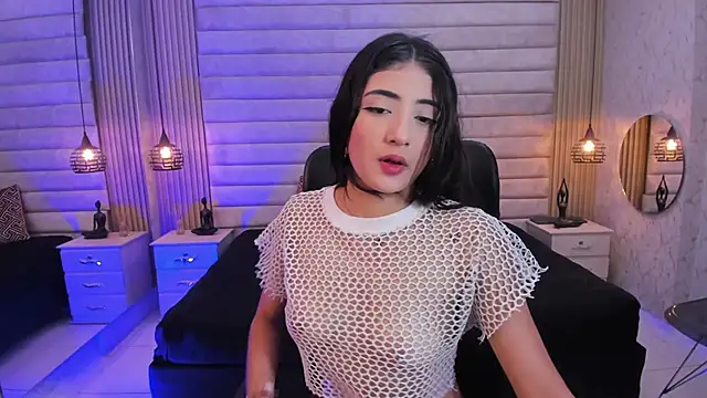 VictoriaaBlair online show from March 4, 2026, 7:09 pm