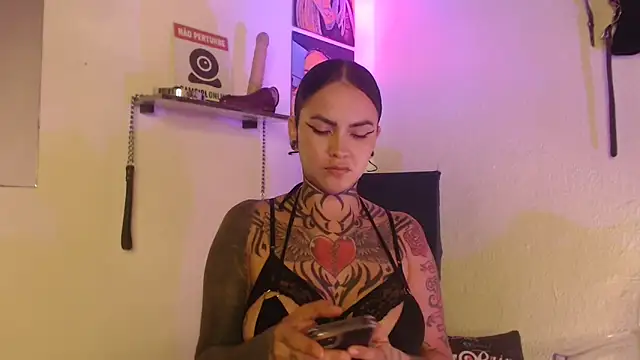 Sofia May online show from September 20, 2025, 5:41 am