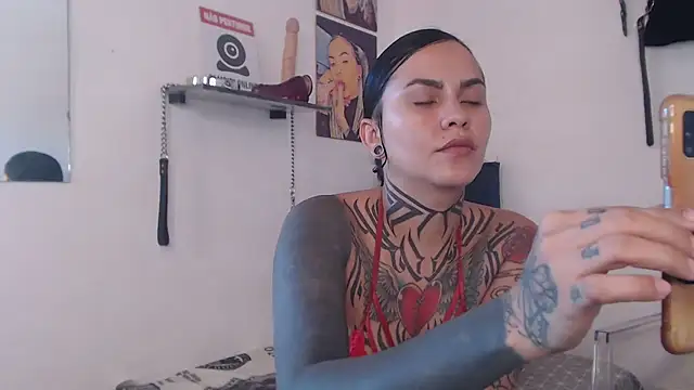 Sofia May online show from September 20, 2025, 5:47 pm