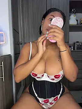 Mia sweet80 online show from October 22, 2025, 2:56 am