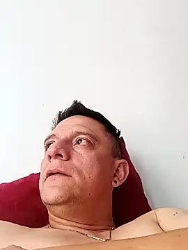 leon8013A online show from February 16, 2026, 2:13 pm