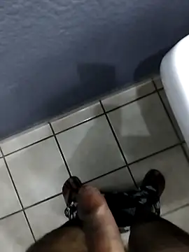 Leofj007 online show from November 30, 2025, 5:55 am