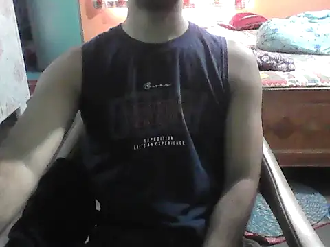 Snapshot of darkbluemoon chatting on September 12, 2025, 7:08 am darkbluemoon online show from September 12, 2025, 7:08 am