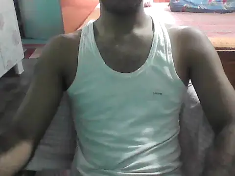 Snapshot of darkbluemoon chatting on October 15, 2025, 9:20 am darkbluemoon online show from October 15, 2025, 9:20 am