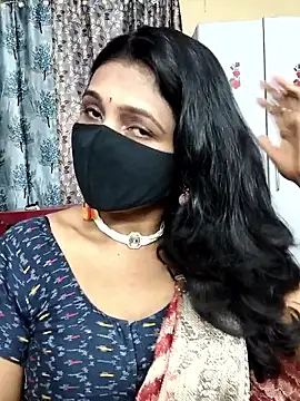 Hotty Sonali online show from May 17, 2026, 2:09 am