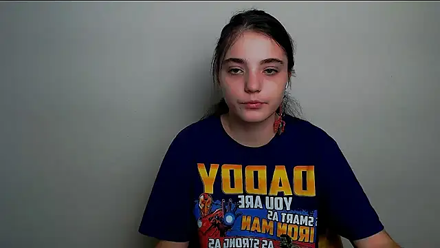 Snapshot of Sun_Shine__ chatting on October 19, 2025, 2:40 pm Sun Shine   online show from October 19, 2025, 2:40 pm