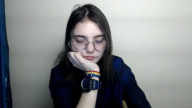 Sun Shine   online show from February 12, 2026, 9:21 pm