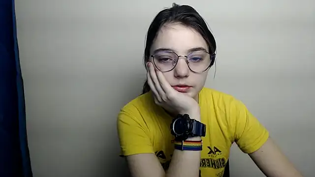 Sun Shine   online show from February 17, 2026, 6:47 pm