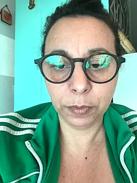 LupeLok online show from October 9, 2025, 5:11 pm