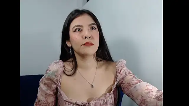 EloiseJun online show from April 26, 2026, 10:51 pm
