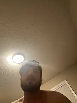 blueeyedman8 online show from April 17, 2026, 4:59 am