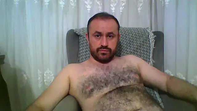 micheal3467 online show from May 15, 2026, 10:06 pm