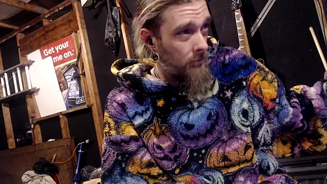 thejuicybacon online show from April 28, 2026, 9:25 am