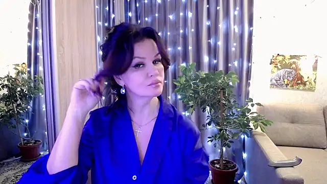 CollenRodrigezz zz online show from November 27, 2025, 1:02 pm