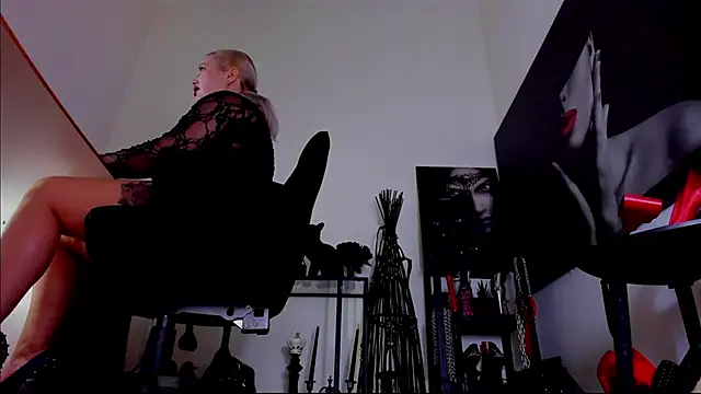 Snapshot of demisweet chatting on February 23, 2026, 6:55 am demisweet online show from February 23, 2026, 6:55 am