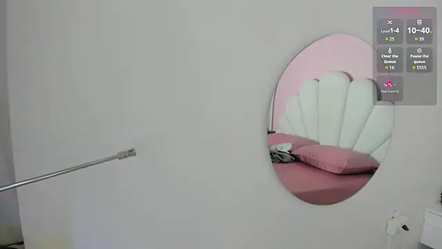 hinata dolly online show from March 14, 2026, 10:32 am