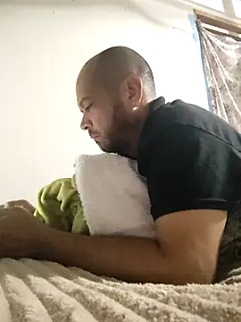 Snapshot of amircar12 chatting on October 26, 2025, 11:09 pm amircar12 online show from October 26, 2025, 11:09 pm