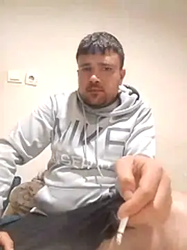 nihattttttttttttttt online show from November 20, 2025, 6:40 pm