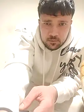 nihattttttttttttttt online show from January 9, 2026, 7:59 pm