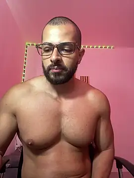 magnumchris online show from April 3, 2026, 3:10 pm